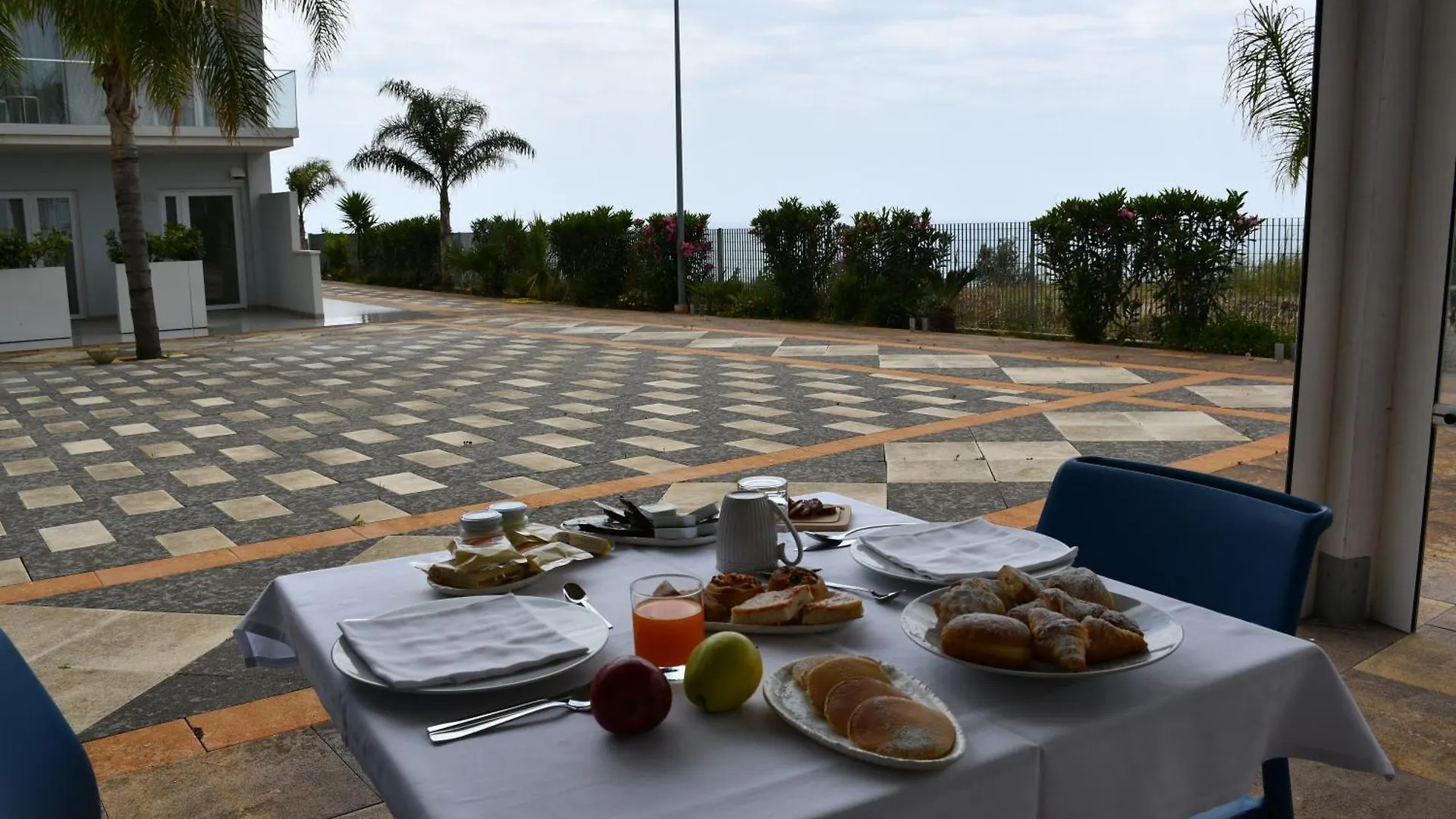 Hotel Terrazze Naos à Agrigente 2*, San Leone
